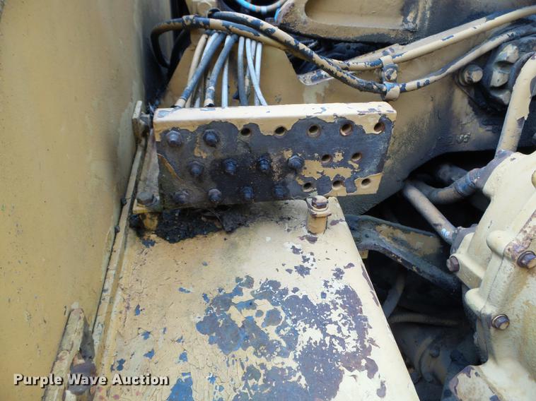 image for item DC4597 1991 Caterpillar 615C Series II elevating scraper