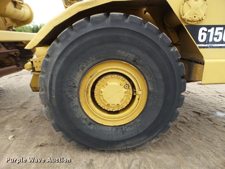 image for item DC4597 1991 Caterpillar 615C Series II elevating scraper