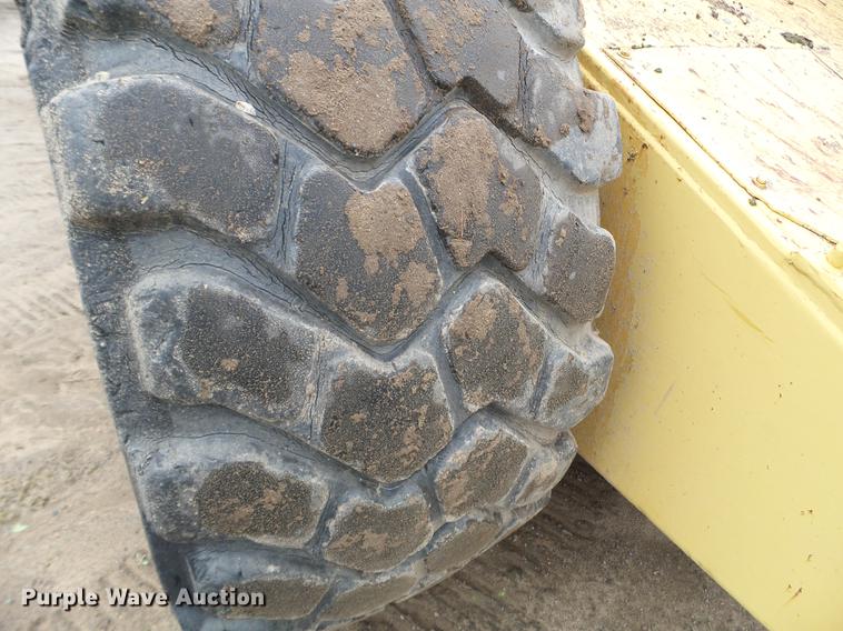 image for item DC4597 1991 Caterpillar 615C Series II elevating scraper