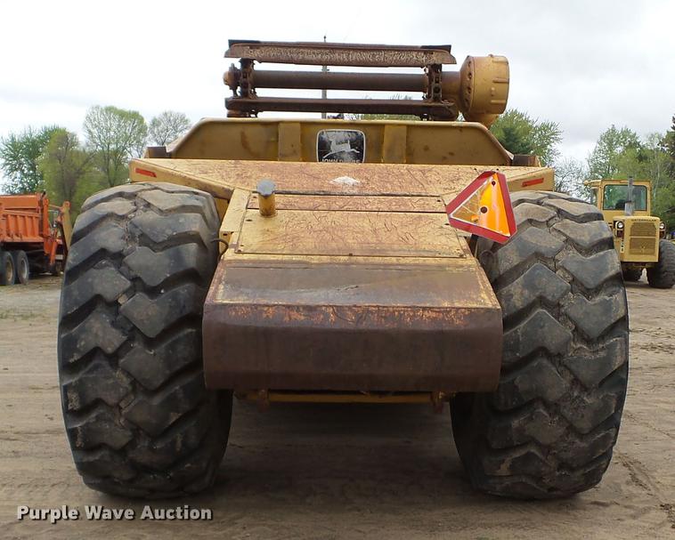 image for item DC4598 1990 John Deere 862B elevating scraper