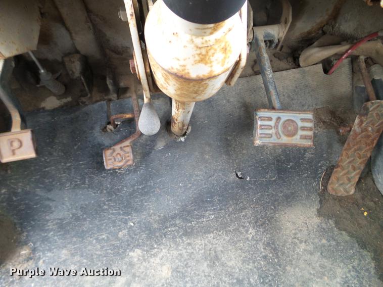 image for item DC4598 1990 John Deere 862B elevating scraper