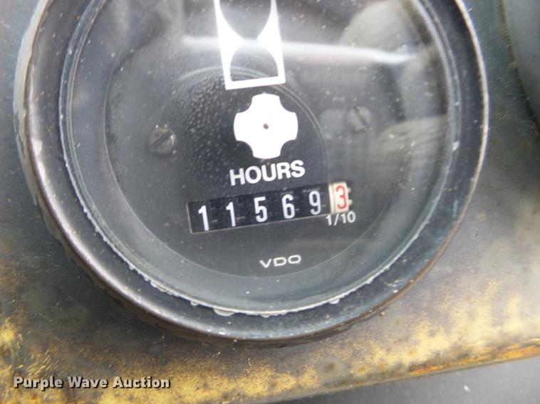 image for item DC4598 1990 John Deere 862B elevating scraper