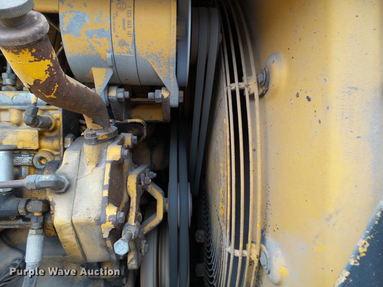 image for item DC4598 1990 John Deere 862B elevating scraper