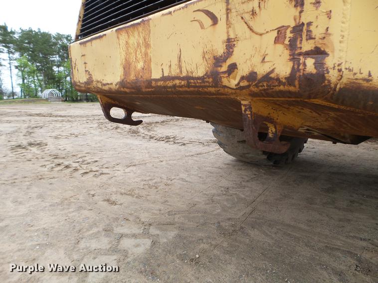 image for item DC4598 1990 John Deere 862B elevating scraper