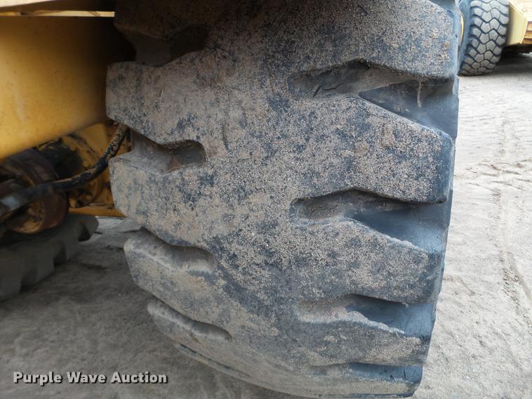 image for item DC4598 1990 John Deere 862B elevating scraper