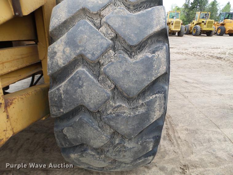 image for item DC4598 1990 John Deere 862B elevating scraper