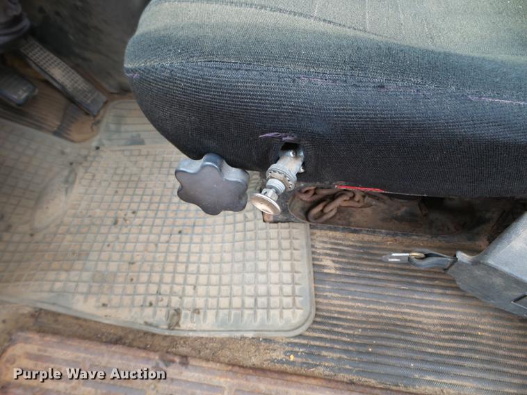 image for item DC4599 1988 Ford L9000 dump truck