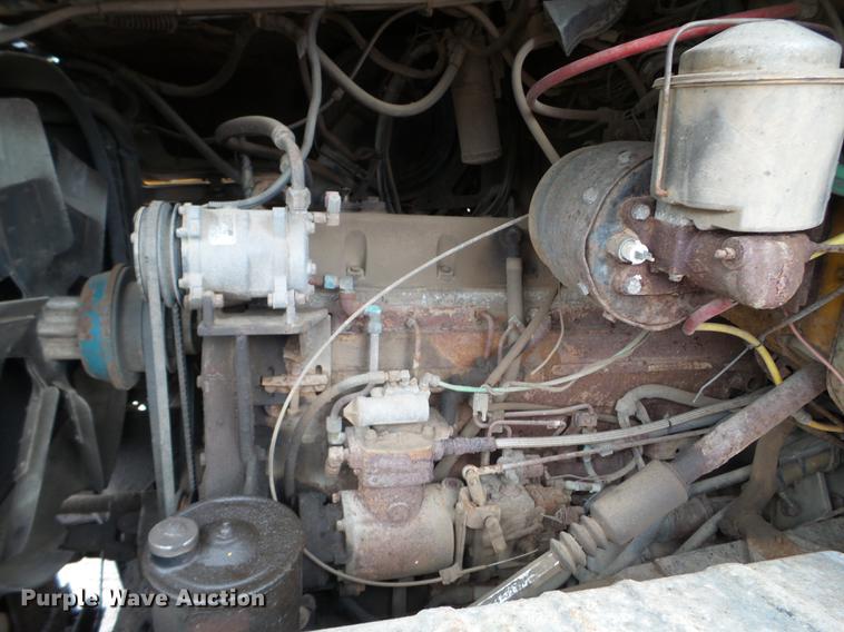 image for item DC4599 1988 Ford L9000 dump truck