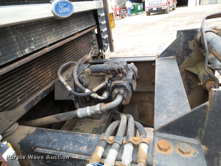 image for item DC4599 1988 Ford L9000 dump truck