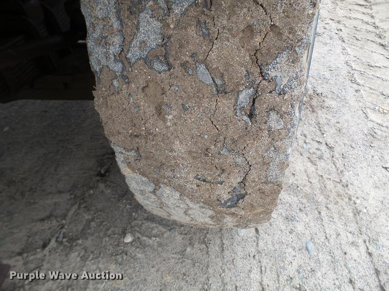 image for item DC4599 1988 Ford L9000 dump truck