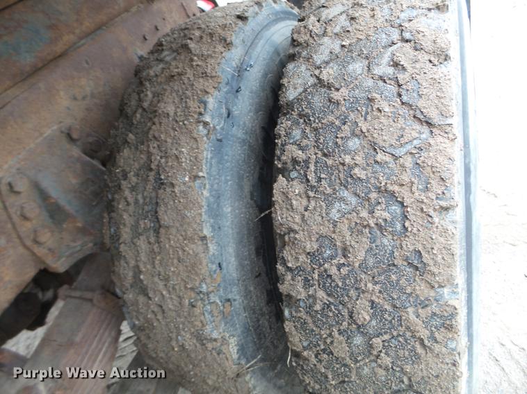 image for item DC4599 1988 Ford L9000 dump truck