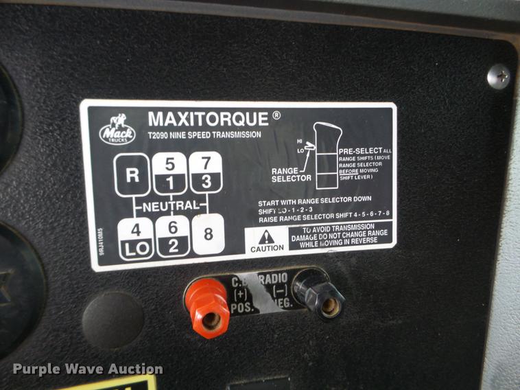 image for item DC4602 1991 Mack RD690S dump truck