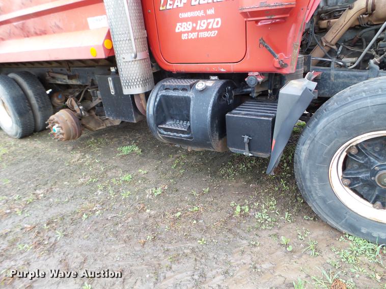 image for item DC4602 1991 Mack RD690S dump truck