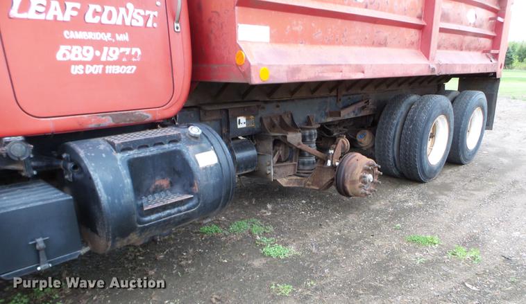 image for item DC4602 1991 Mack RD690S dump truck