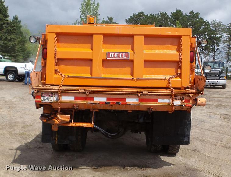 image for item DC4604 1990 Ford L8000 dump truck