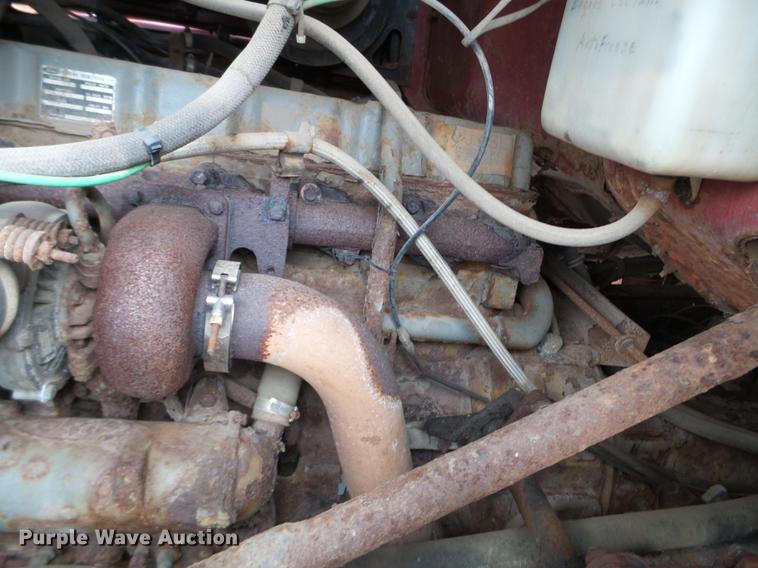 image for item DC4604 1990 Ford L8000 dump truck