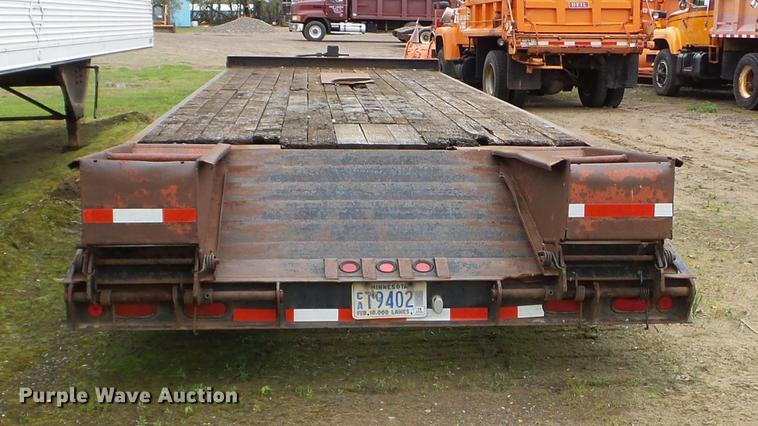 image for item DC4605 1998 Towmaster T-50 equipment trailer