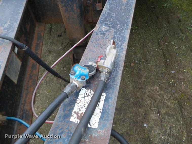 image for item DC4605 1998 Towmaster T-50 equipment trailer