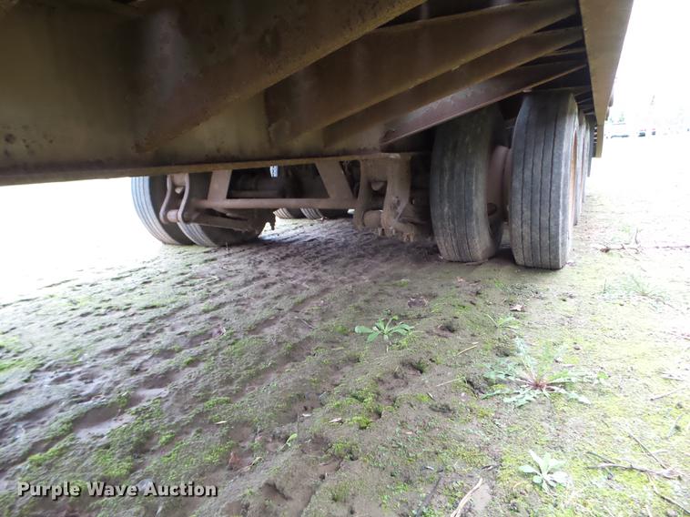 image for item DC4605 1998 Towmaster T-50 equipment trailer