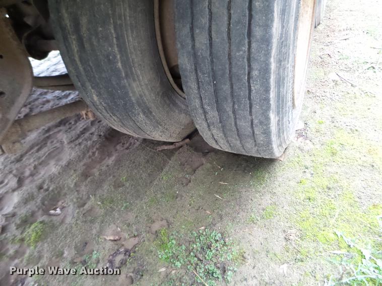 image for item DC4605 1998 Towmaster T-50 equipment trailer