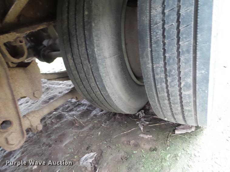 image for item DC4605 1998 Towmaster T-50 equipment trailer