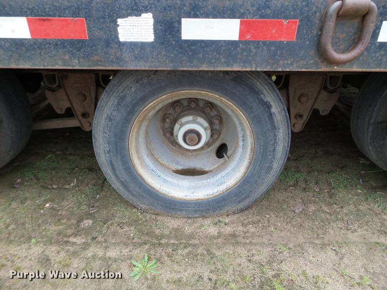 image for item DC4605 1998 Towmaster T-50 equipment trailer