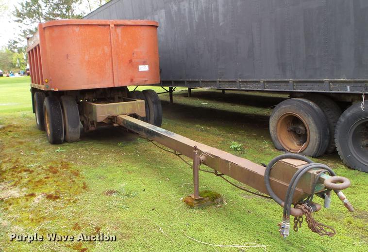 image for item DC4606 1969 end dump pup trailer