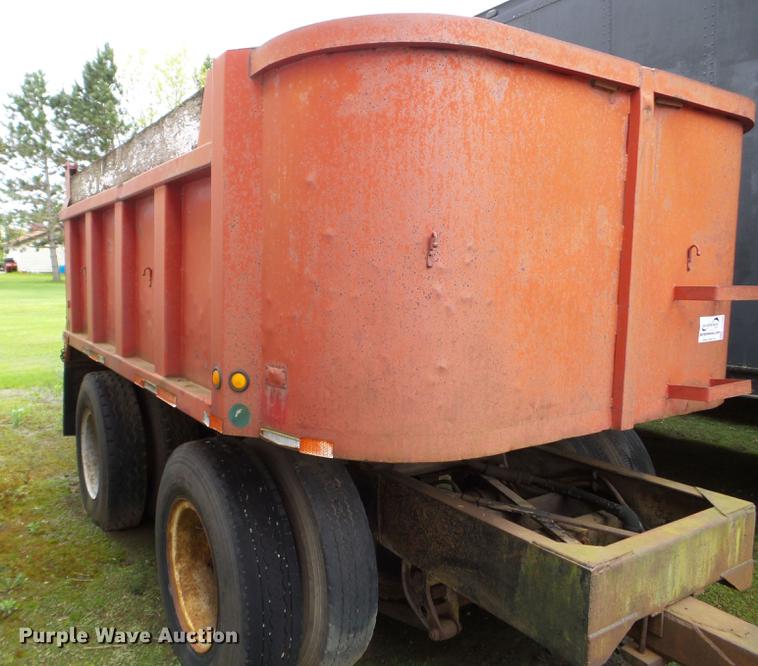image for item DC4606 1969 end dump pup trailer