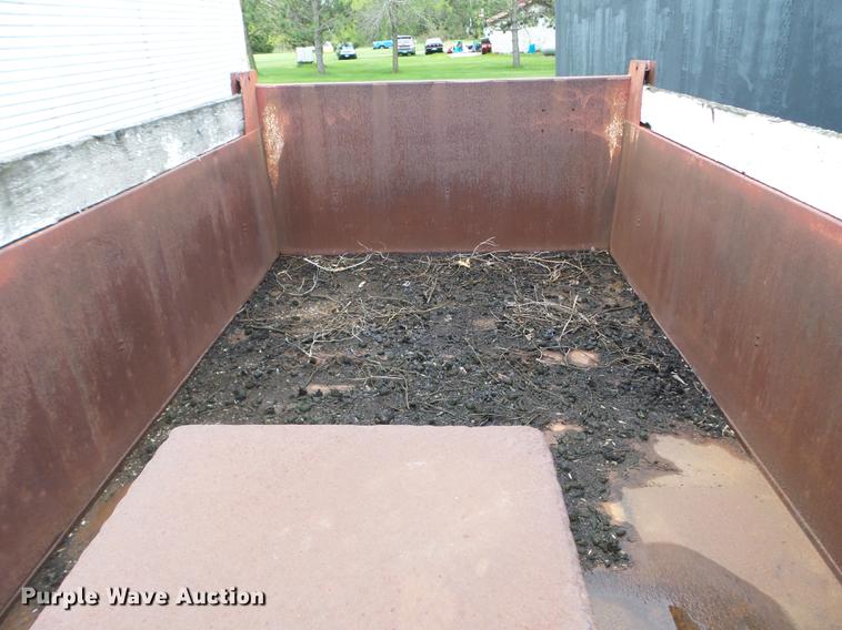 image for item DC4606 1969 end dump pup trailer