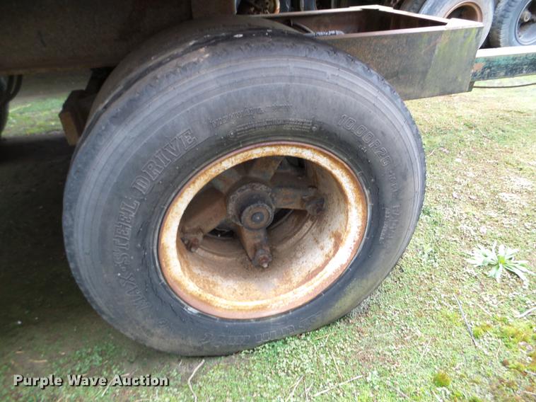 image for item DC4606 1969 end dump pup trailer