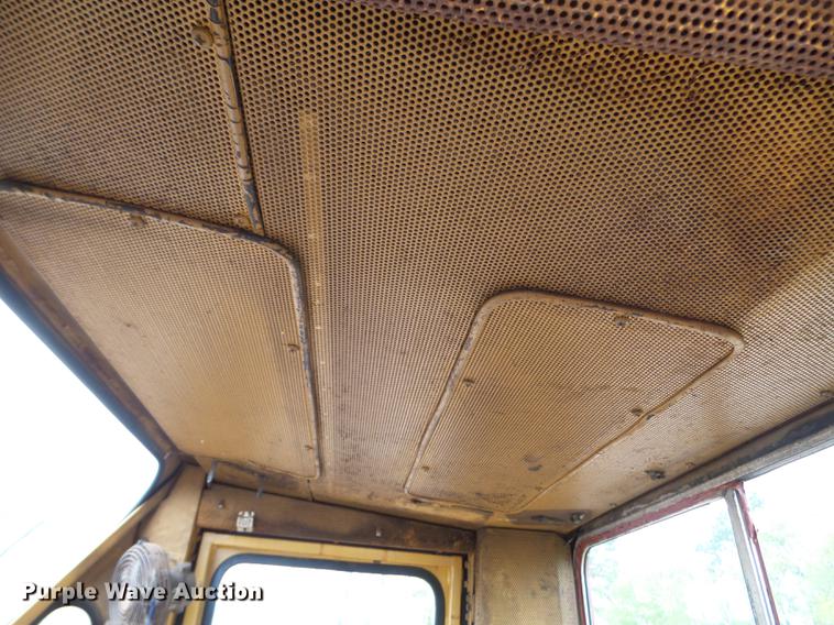 image for item DC4607 1980 Caterpillar 950 wheel loader