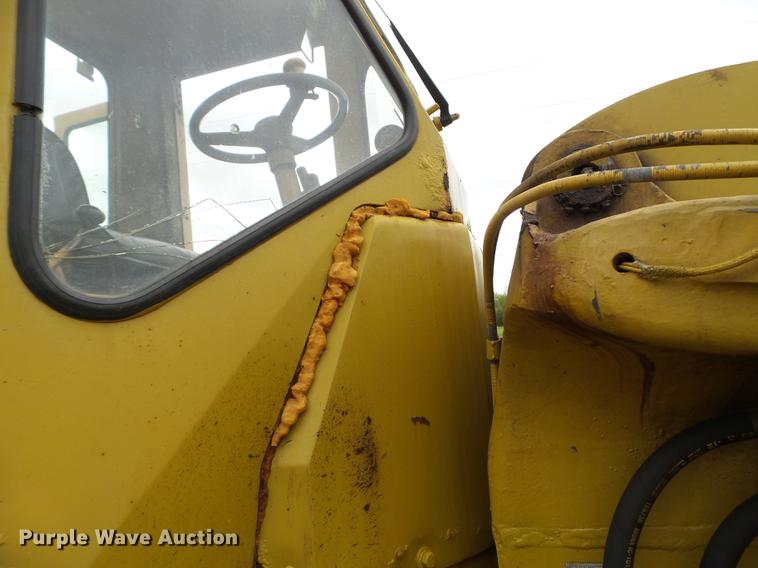 image for item DC4607 1980 Caterpillar 950 wheel loader