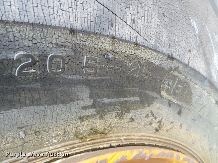 image for item DC4607 1980 Caterpillar 950 wheel loader