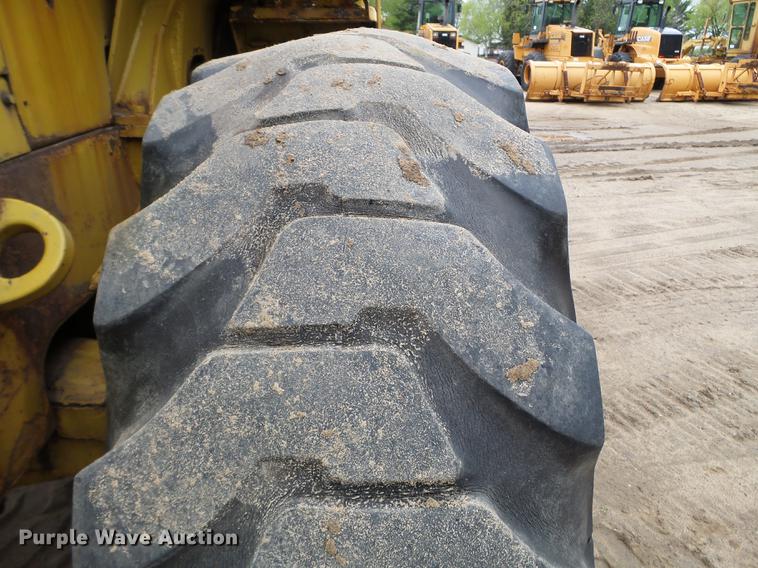 image for item DC4607 1980 Caterpillar 950 wheel loader