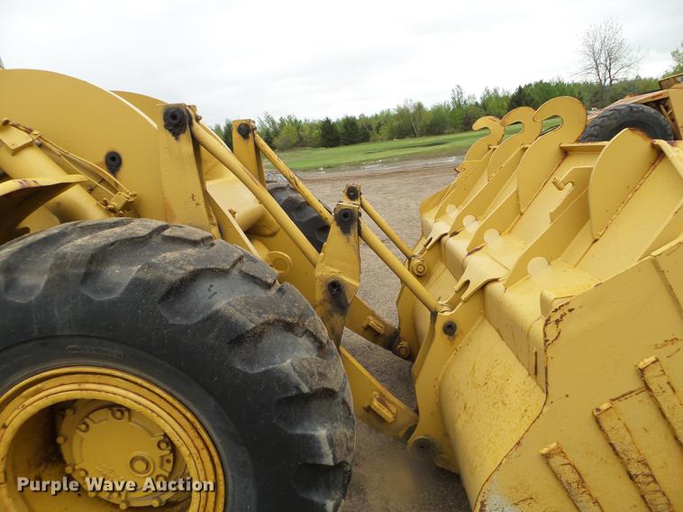 image for item DC4608 1972 Caterpillar 950 wheel loader