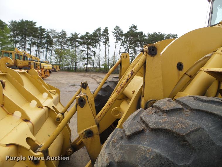 image for item DC4608 1972 Caterpillar 950 wheel loader