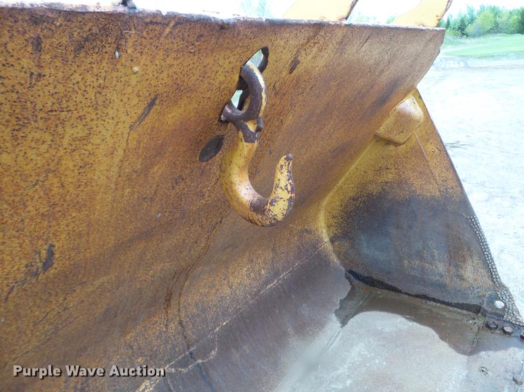 image for item DC4608 1972 Caterpillar 950 wheel loader