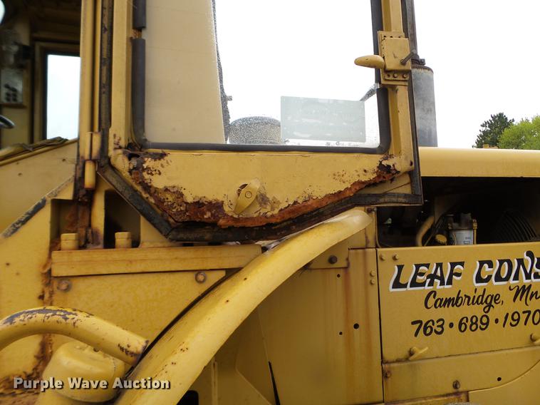 image for item DC4608 1972 Caterpillar 950 wheel loader