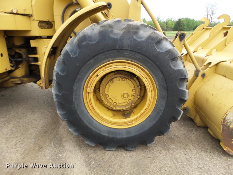 image for item DC4608 1972 Caterpillar 950 wheel loader