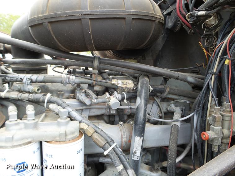 image for item DC4609 1991 Mack CH613 semi truck