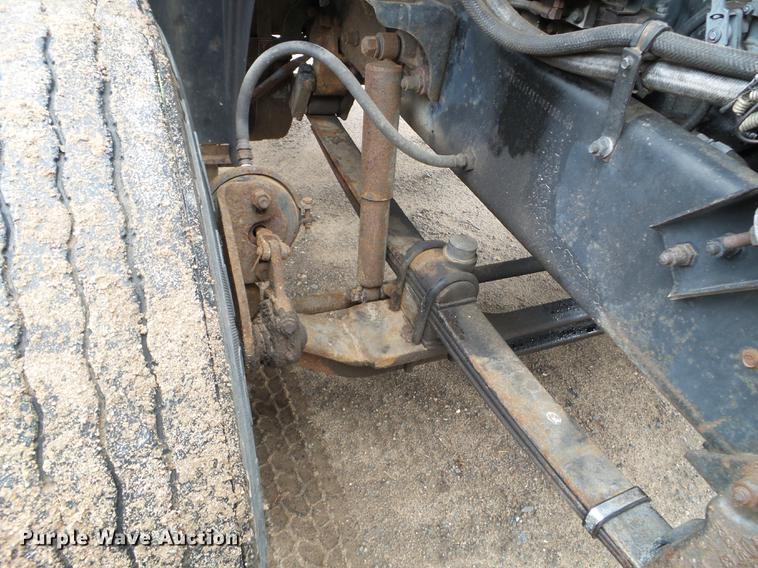 image for item DC4609 1991 Mack CH613 semi truck