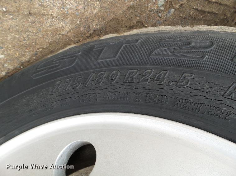 image for item DC4609 1991 Mack CH613 semi truck