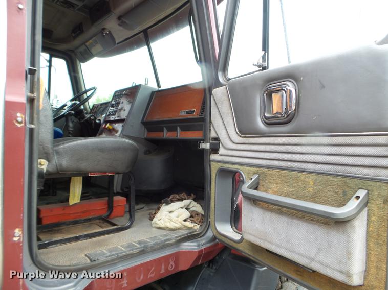 image for item DC4610 1994 Mack CH613 dump truck