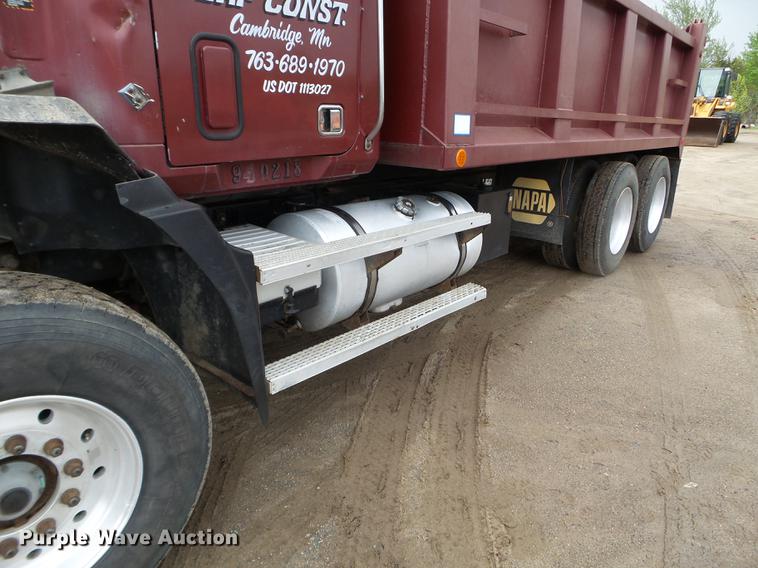 image for item DC4610 1994 Mack CH613 dump truck