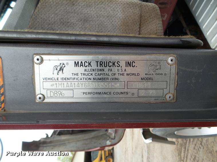 image for item DC4610 1994 Mack CH613 dump truck