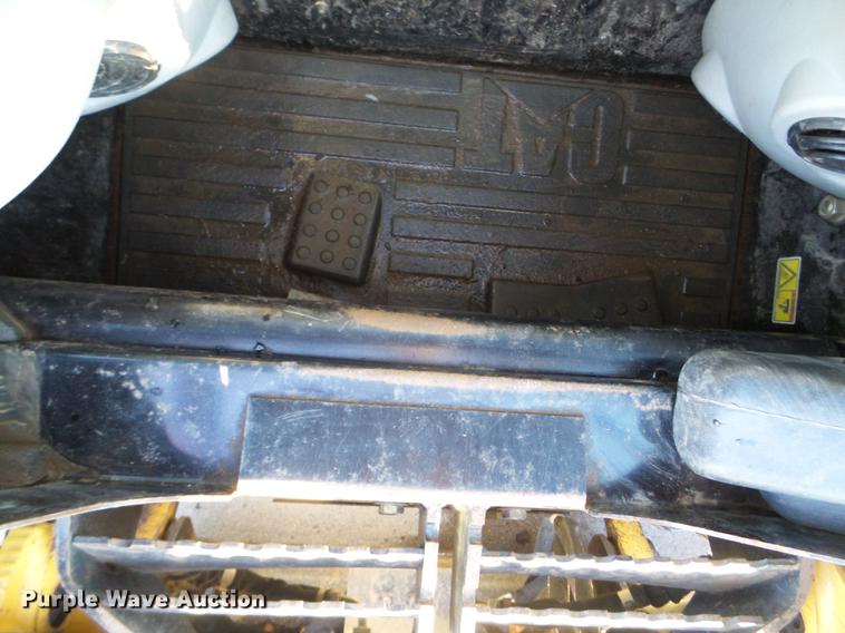 image for item DC4612 2005 Caterpillar 277B skid steer