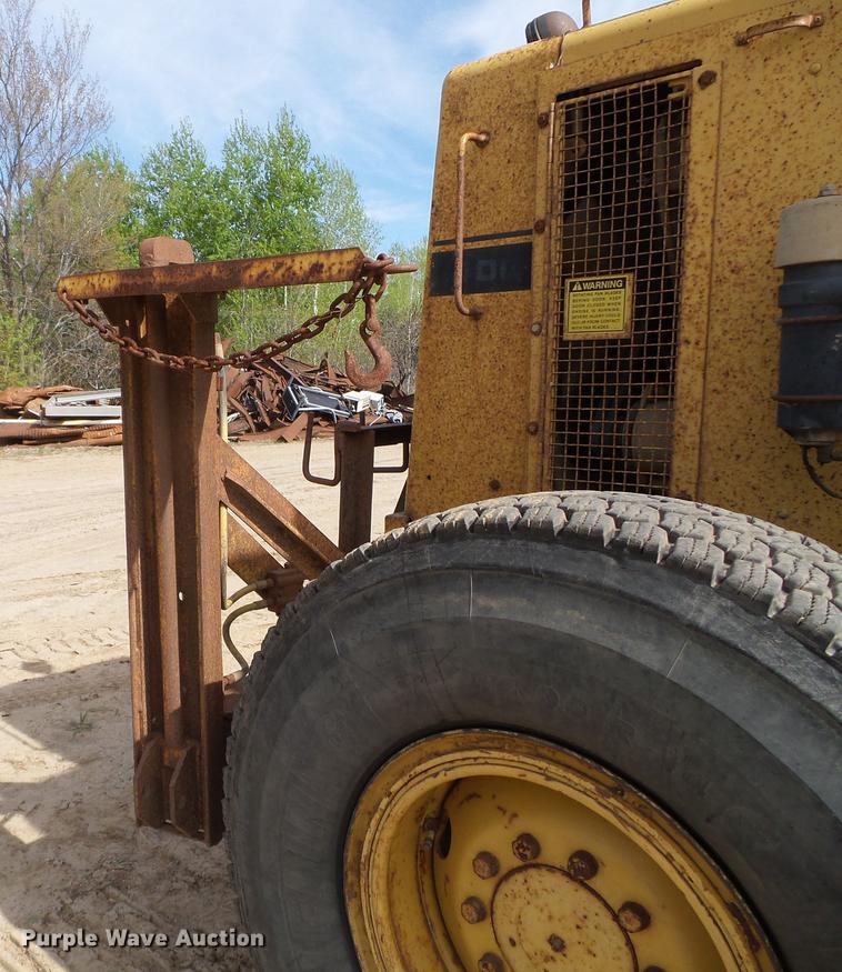 image for item DC4613 1989 Caterpillar 140G motor grader