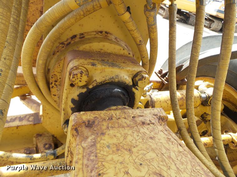 image for item DC4613 1989 Caterpillar 140G motor grader