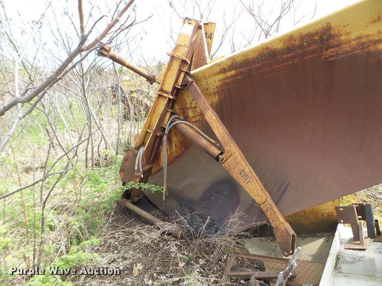 image for item DC4613 1989 Caterpillar 140G motor grader