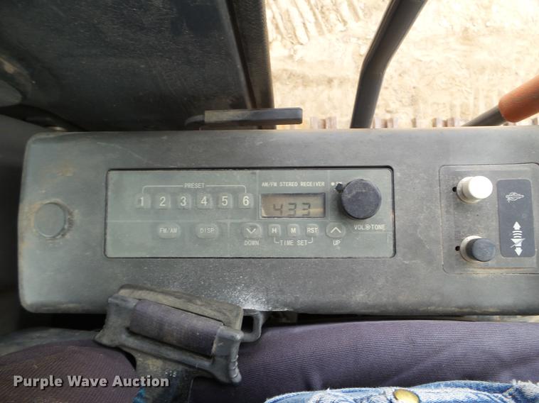 image for item DC4615 2008 John Deere 120C excavator